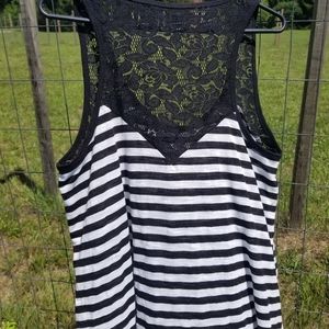 Torrid lace back tank 2 2x